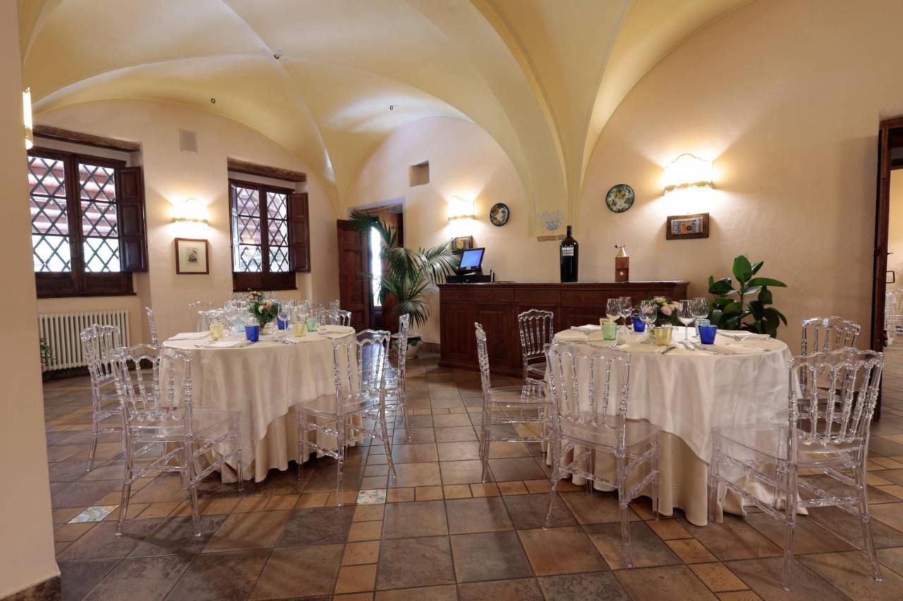 Hotel Corte Dei Tini Teramo Exterior photo